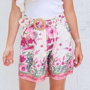 Elliatt Luau Belted Shorts - Multi Pink